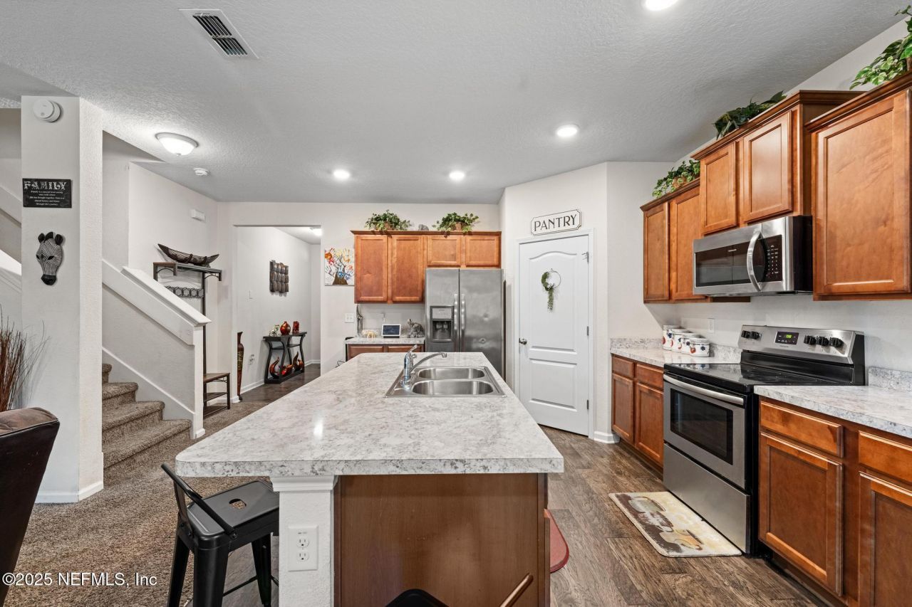 7143 Cotton Bend Court, Jacksonville, FL 32220 Photo