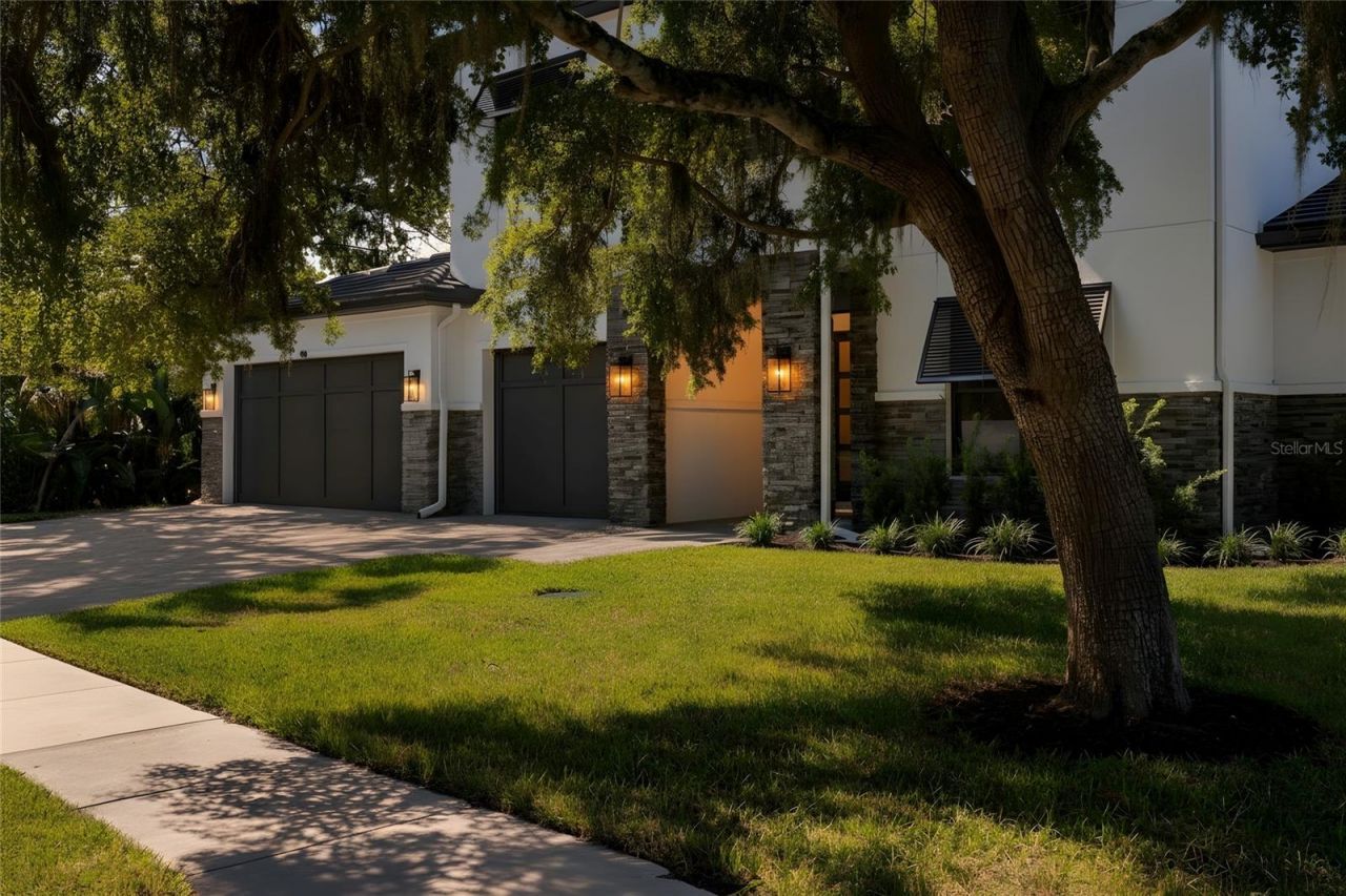 3512 Camino Real, Sarasota, FL 34239 Photo