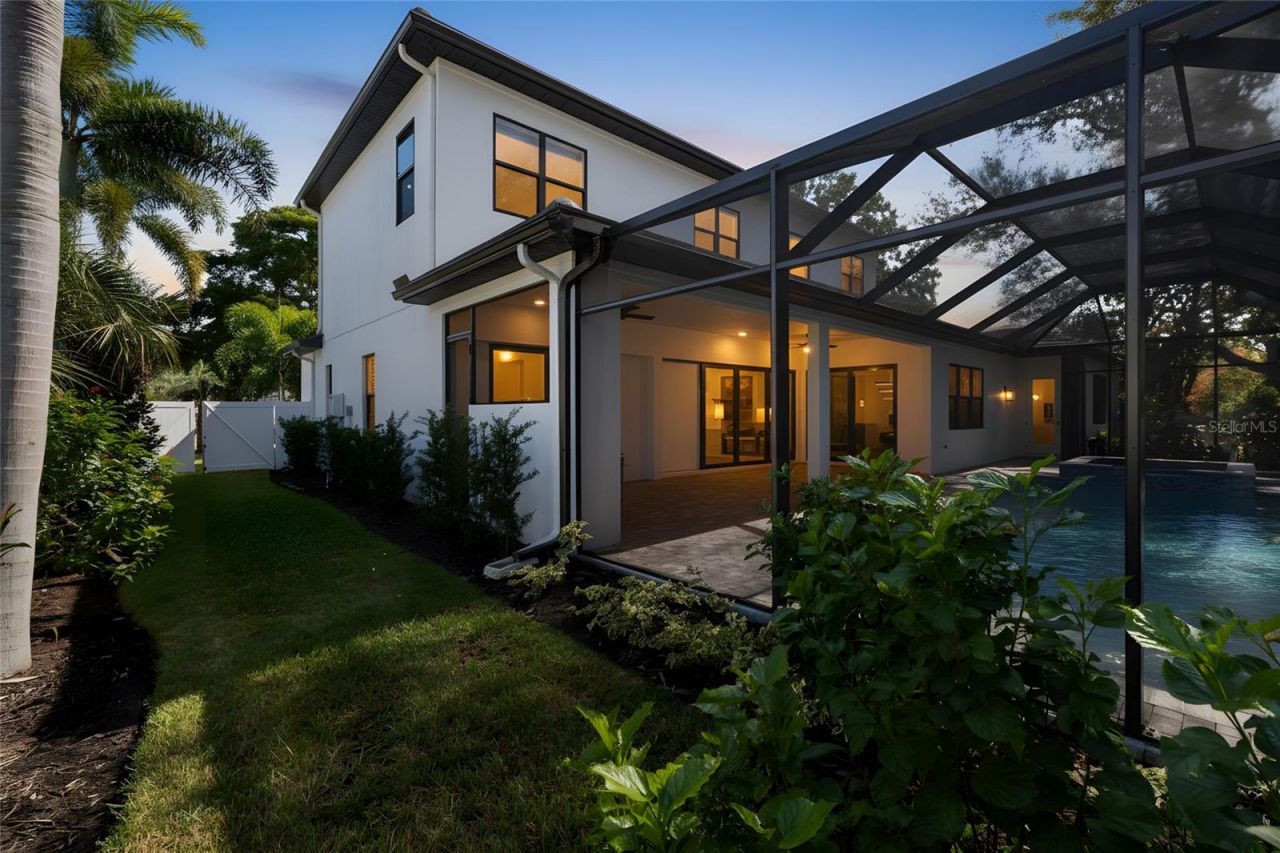 3512 Camino Real, Sarasota, FL 34239 Photo