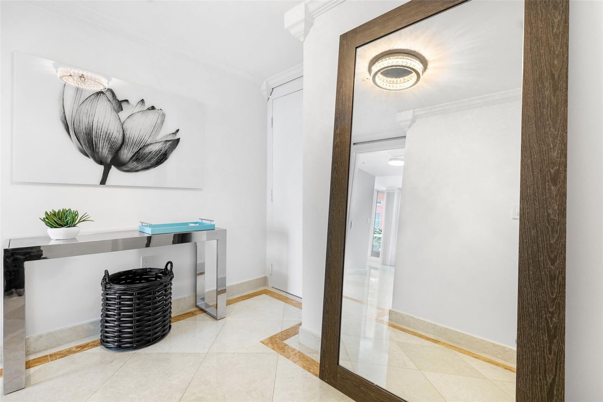 2110 N Ocean Boulevard, Unit 6F, Fort Lauderdale, FL 33305 Photo