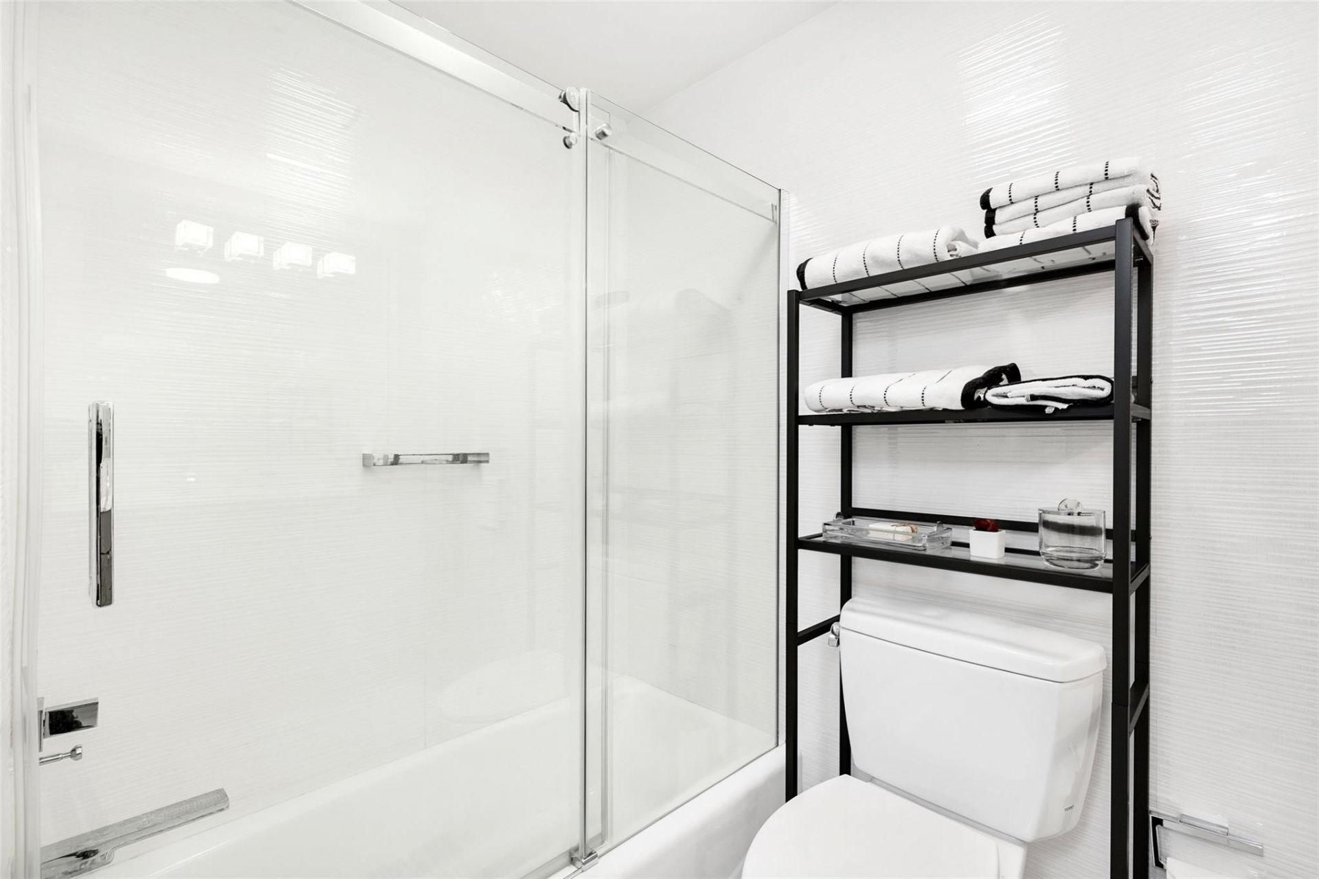 2110 N Ocean Boulevard, Unit 6F, Fort Lauderdale, FL 33305 Photo