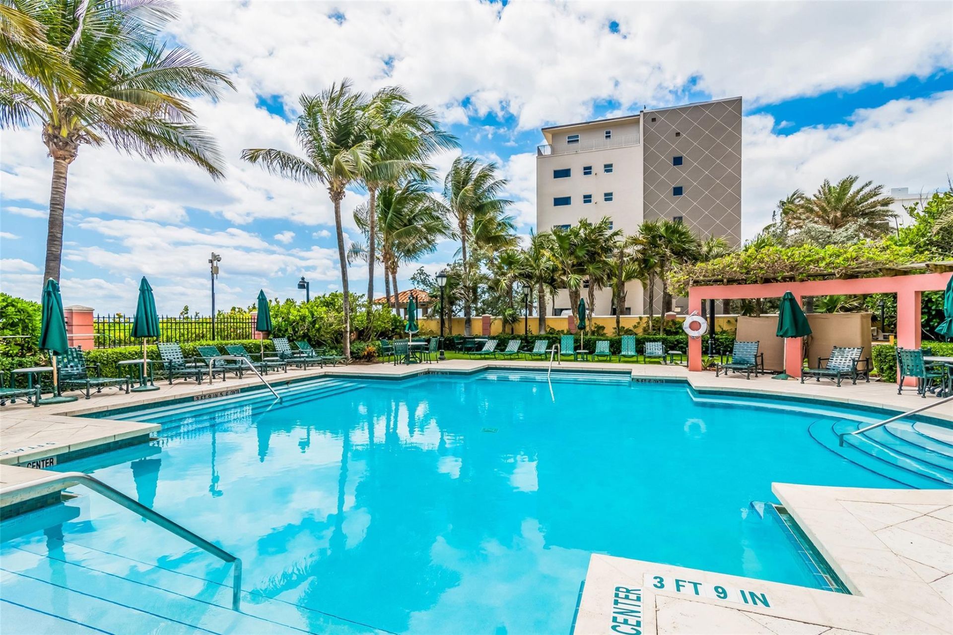 2110 N Ocean Boulevard, Unit 6F, Fort Lauderdale, FL 33305 Photo