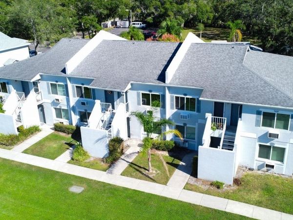 4148 DOLPHIN DRIVE, Unit 3, TAMPA, FL 33617