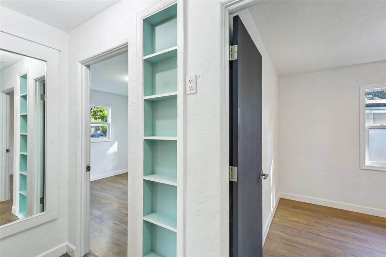 3846 Tifton Street N, Saint Petersburg, FL 33714 Photo