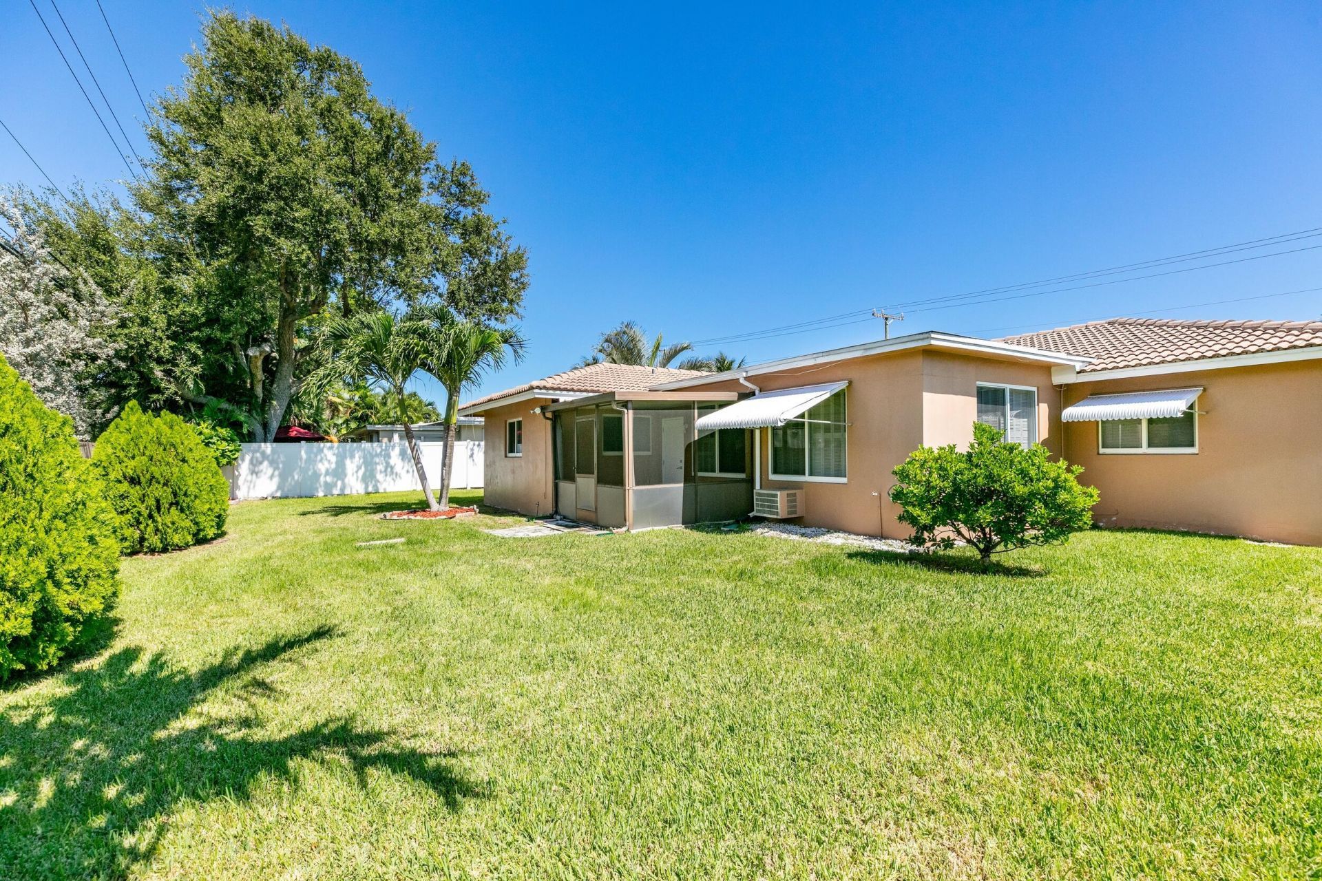 3363 NE 6th Drive, Boca Raton, FL 33431 Photo