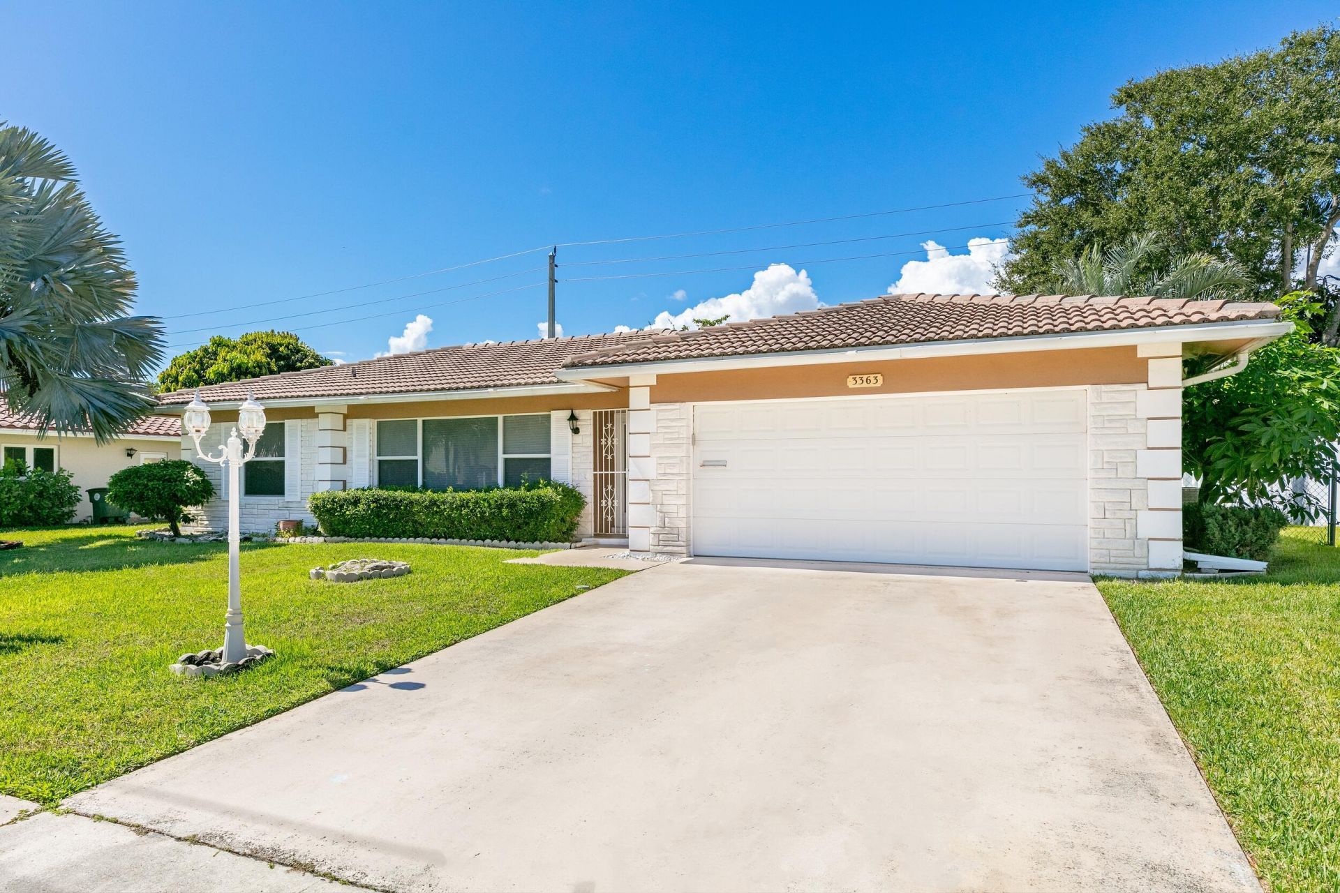 3363 NE 6th Drive, Boca Raton, FL 33431 Photo