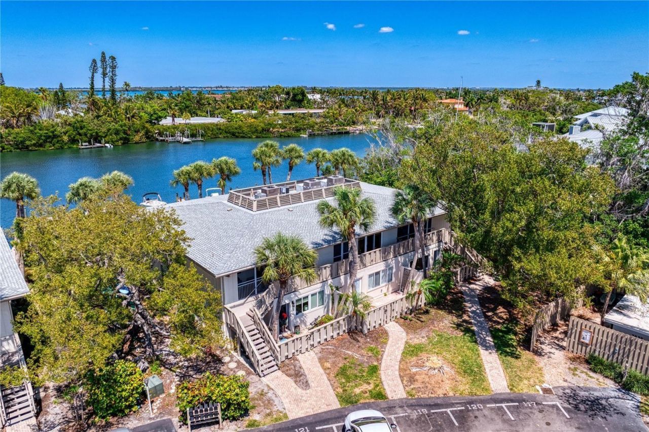 6700 Gulf Of Mexico Drive, Unit 118, Longboat Key, FL 34228 Photo