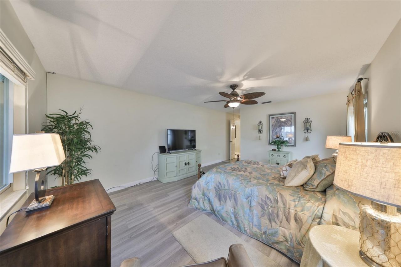 1928 E View Drive, Sun City Center, FL 33573 Photo