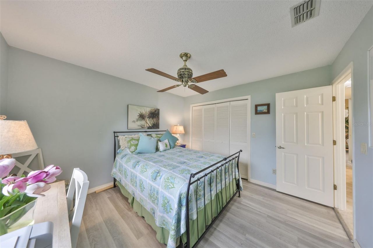 1928 E View Drive, Sun City Center, FL 33573 Photo