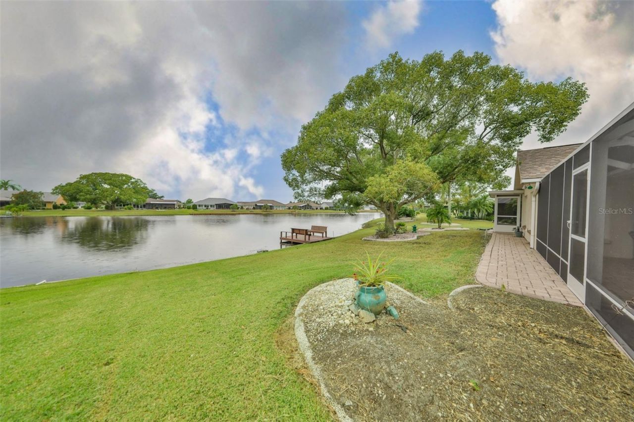 1928 E View Drive, Sun City Center, FL 33573 Photo