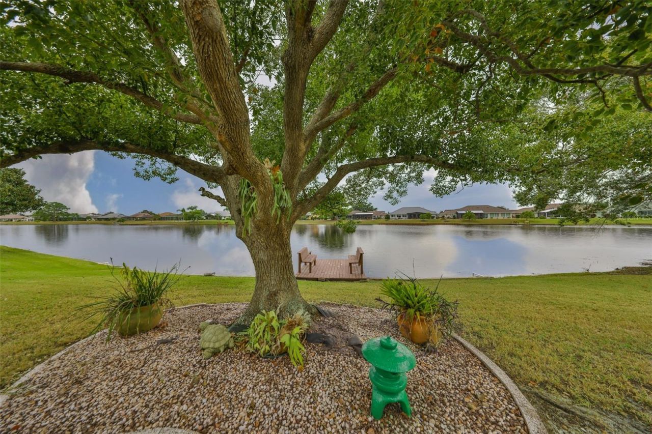 1928 E View Drive, Sun City Center, FL 33573 Photo