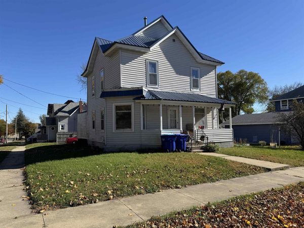 319 NW 2nd Avenue, Oelwein, IA 50662