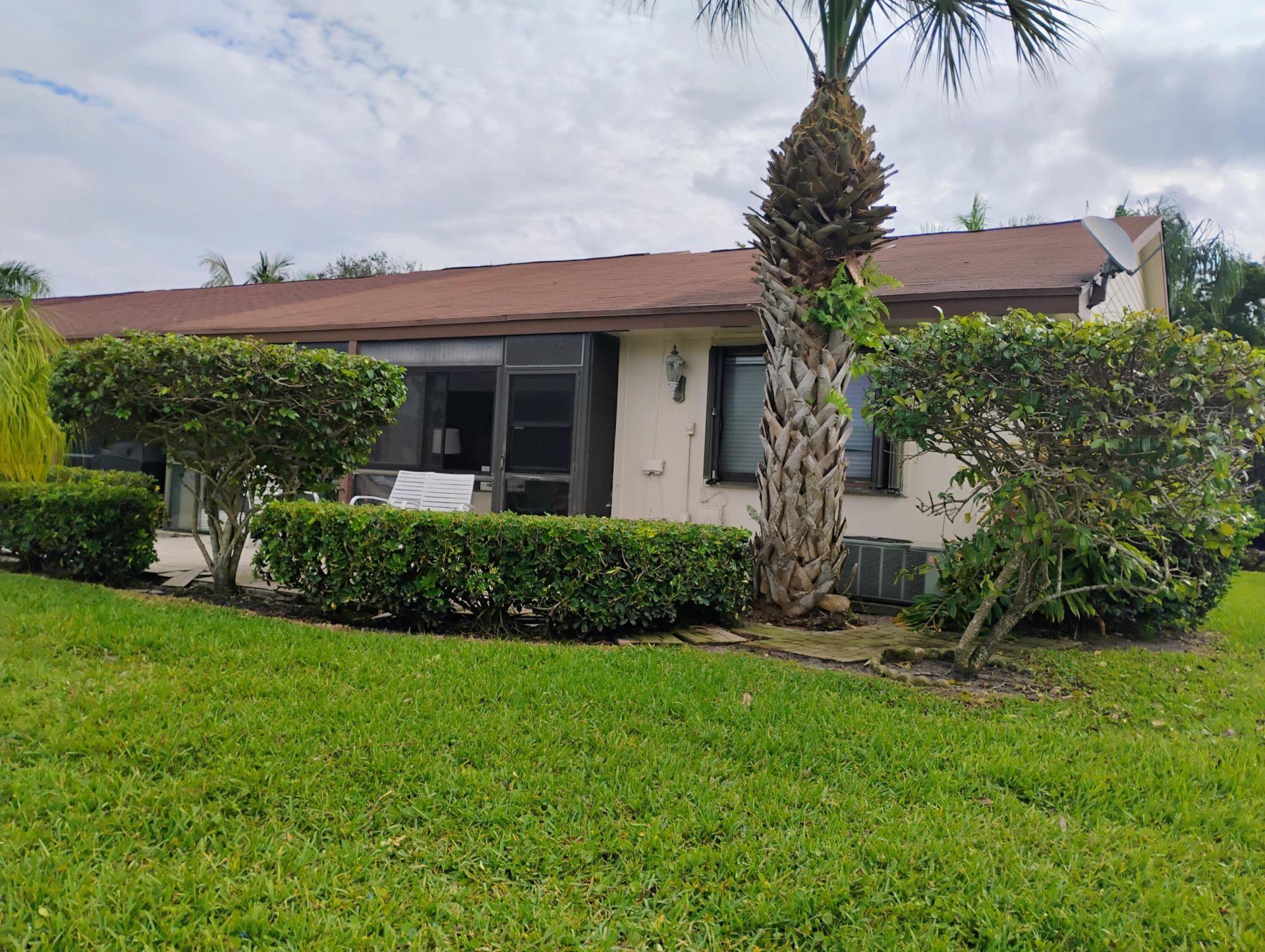 51 Mayfair Lane, Boynton Beach, FL 33426 Photo
