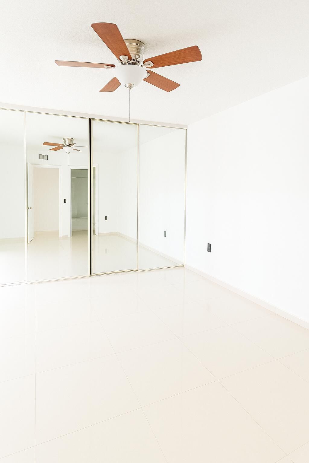 728 Mill Valley Place, West Palm Beach, FL 33409 Photo