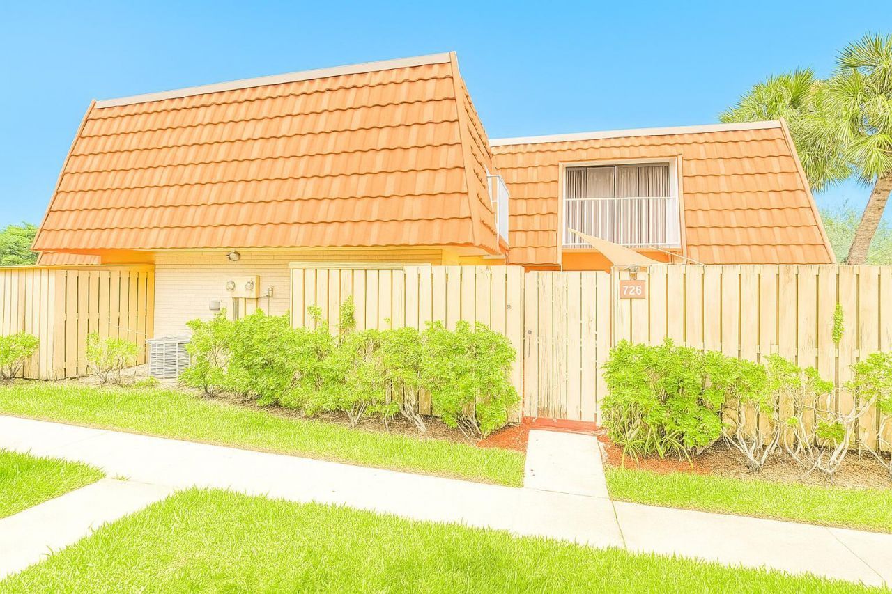 728 Mill Valley Place, West Palm Beach, FL 33409 Photo