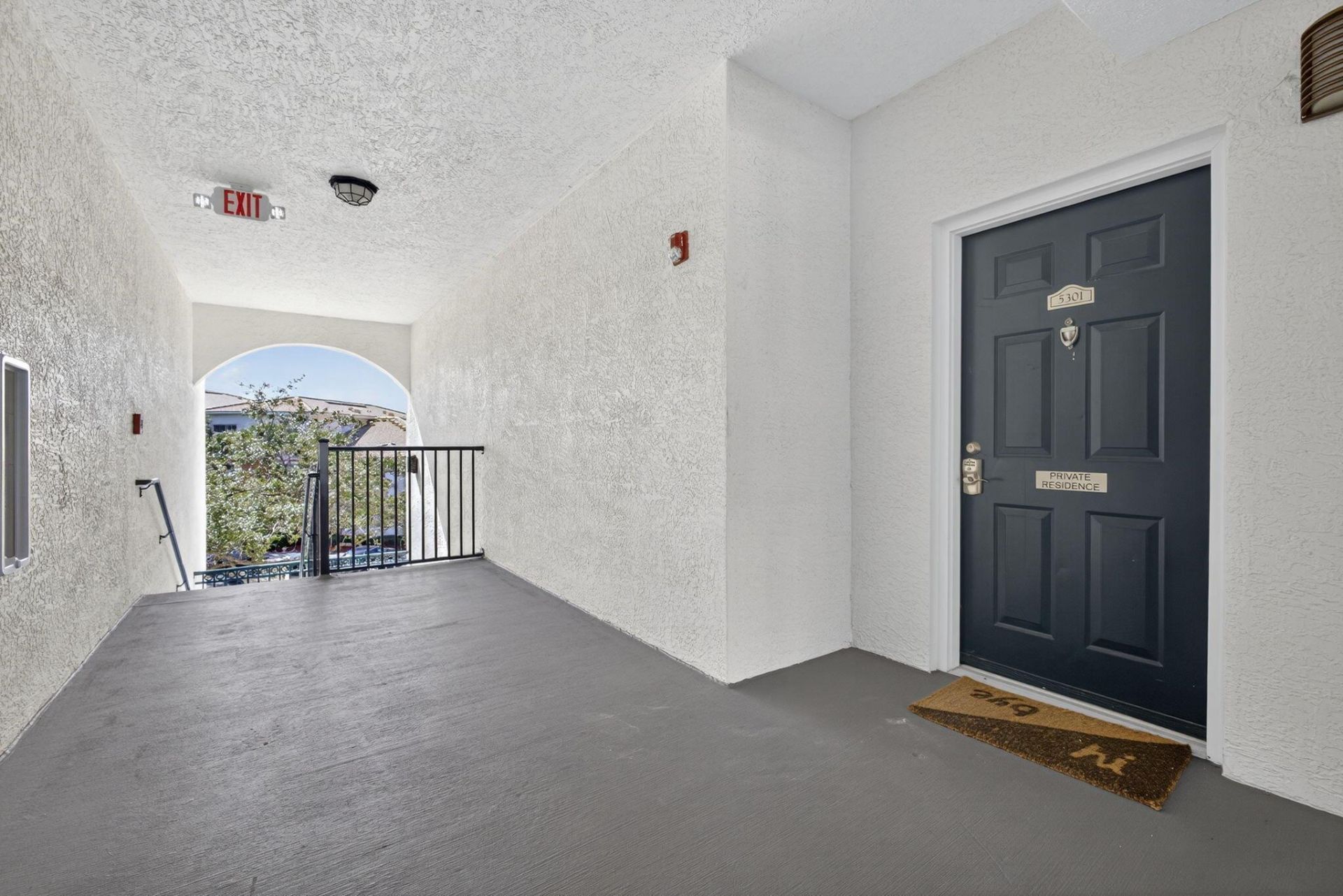 5301 Myrtlewood Circle E, Palm Beach Gardens, FL 33418 Photo