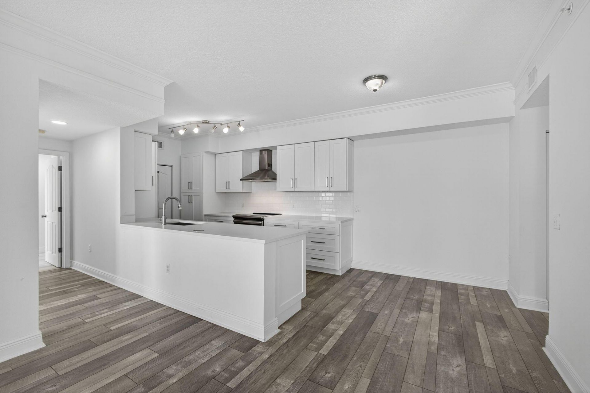 5301 Myrtlewood Circle E, Palm Beach Gardens, FL 33418 Photo