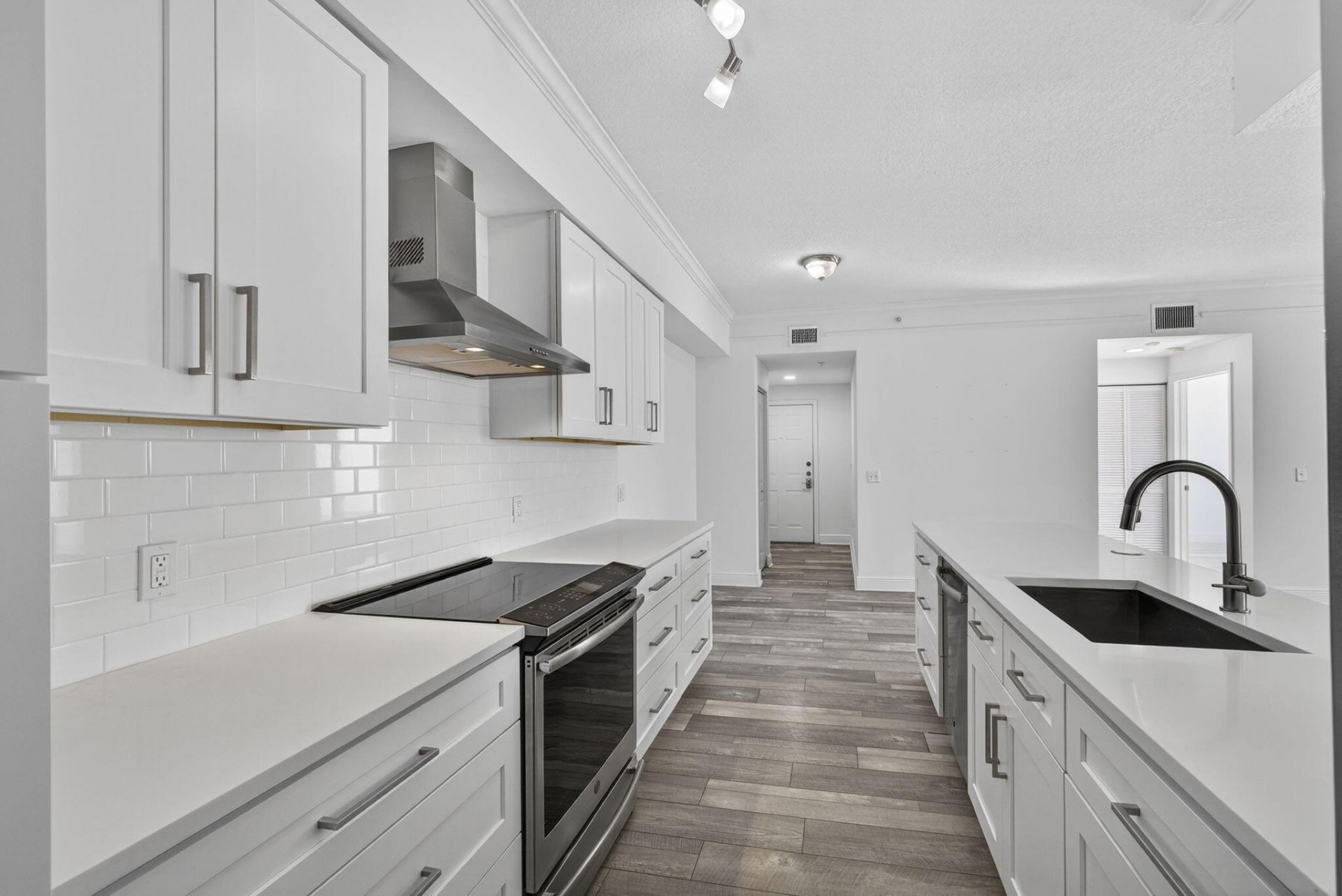 5301 Myrtlewood Circle E, Palm Beach Gardens, FL 33418 Photo