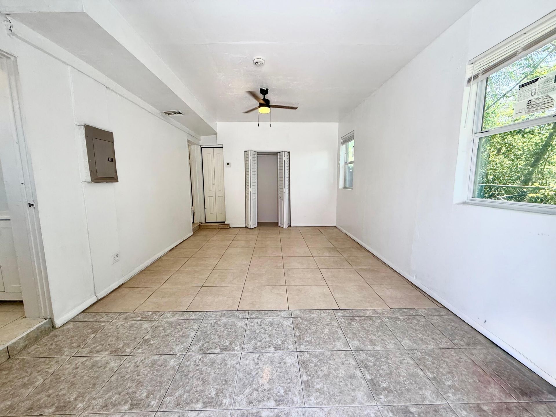 926 33rd Street, Unit Back, West Palm Beach, FL 33407 Photo