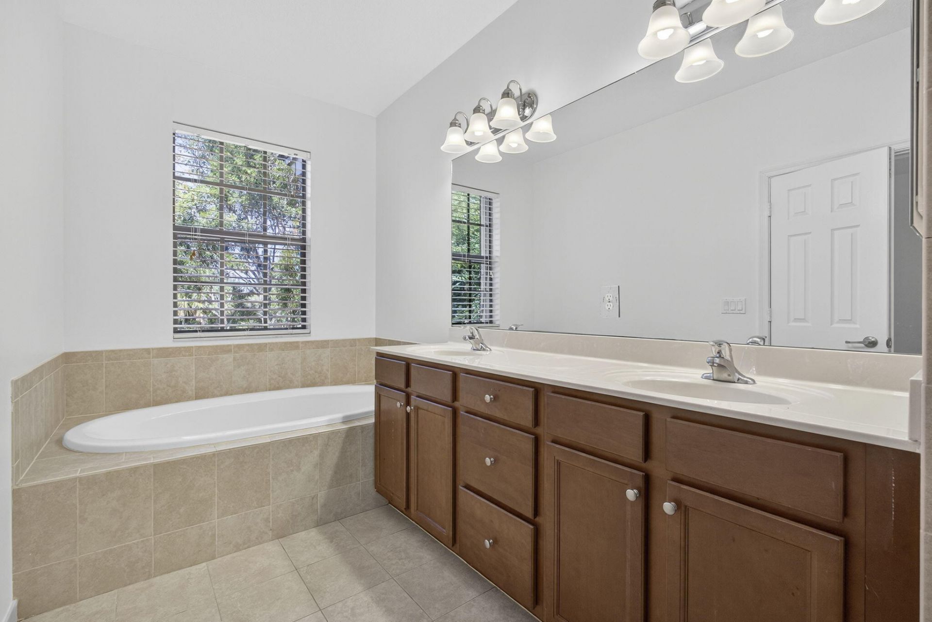 10348 Wellington Parc Drive, Wellington, FL 33449 Photo