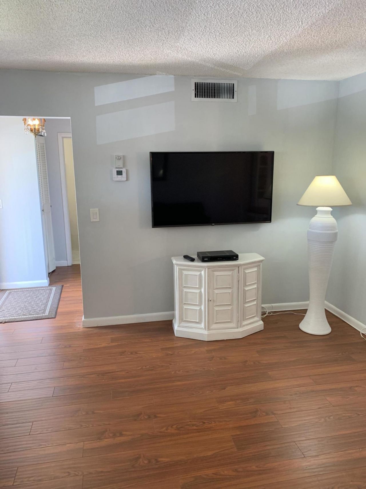 19 Colonial Club Drive Drive, Unit 202, Boynton Beach, FL 33435 Photo