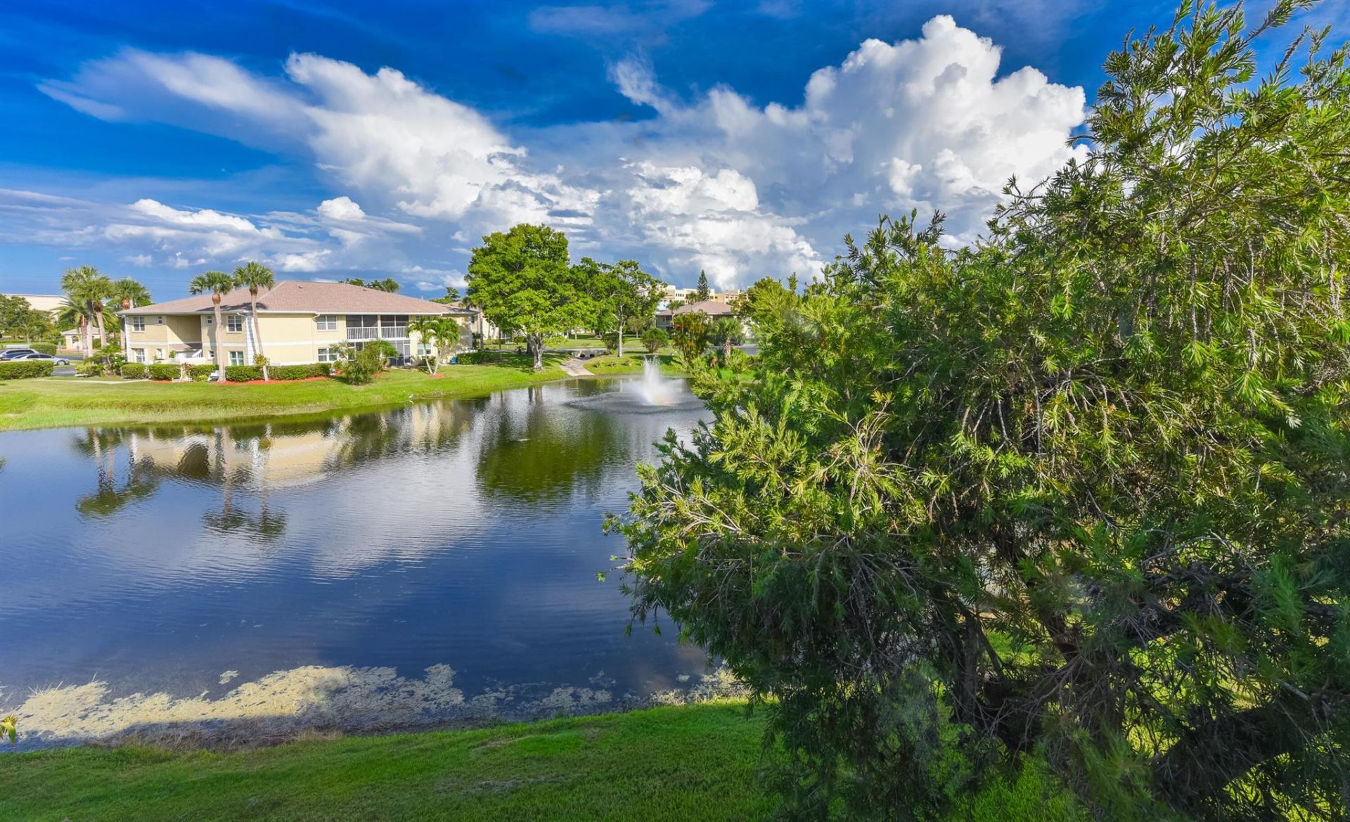 1531 SE Royal Green Circle, Unit 202, Port Saint Lucie, FL 34952 Photo