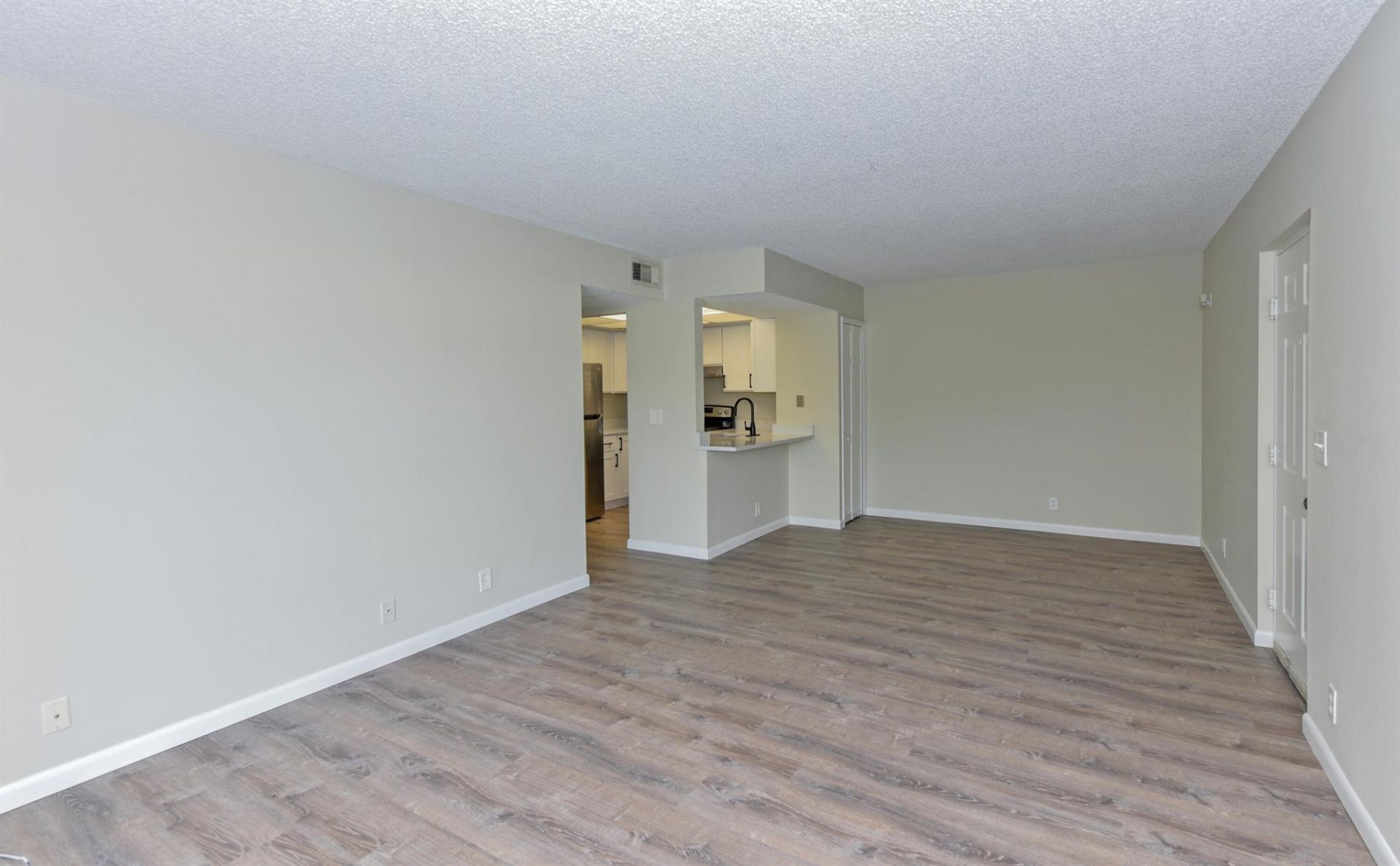 1531 SE Royal Green Circle, Unit 202, Port Saint Lucie, FL 34952 Photo