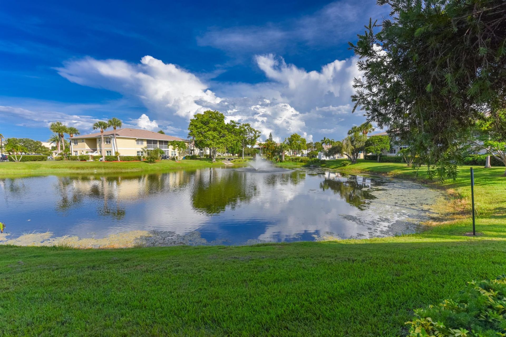 1531 SE Royal Green Circle, Unit 202, Port Saint Lucie, FL 34952 Photo