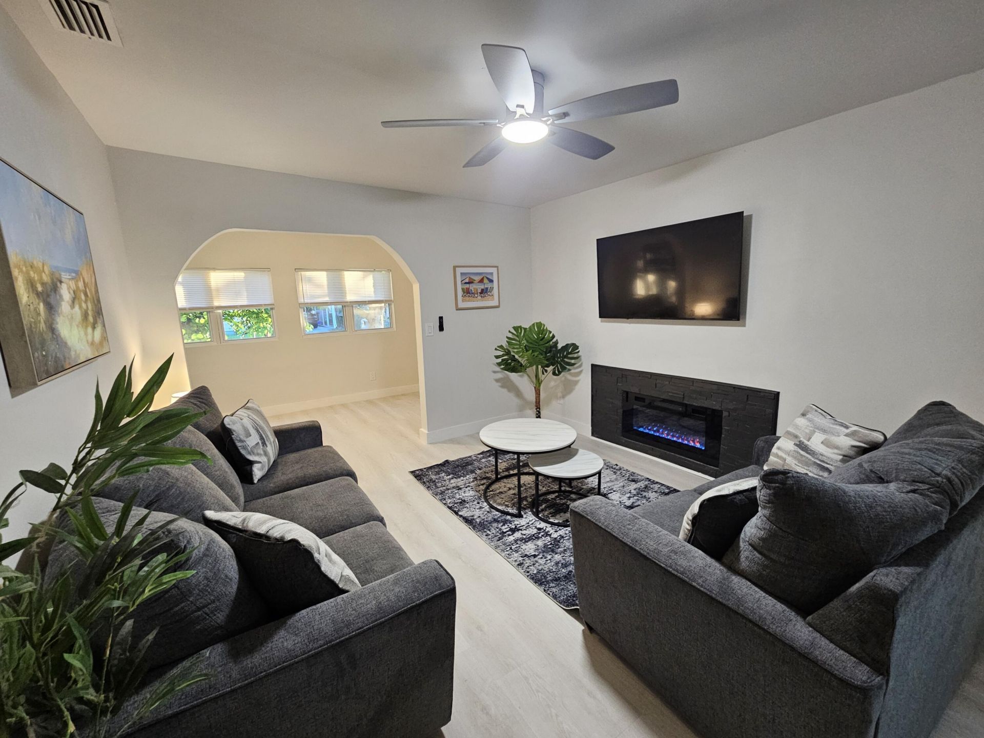 719 Briggs Street, West Palm Beach, FL 33405 Photo