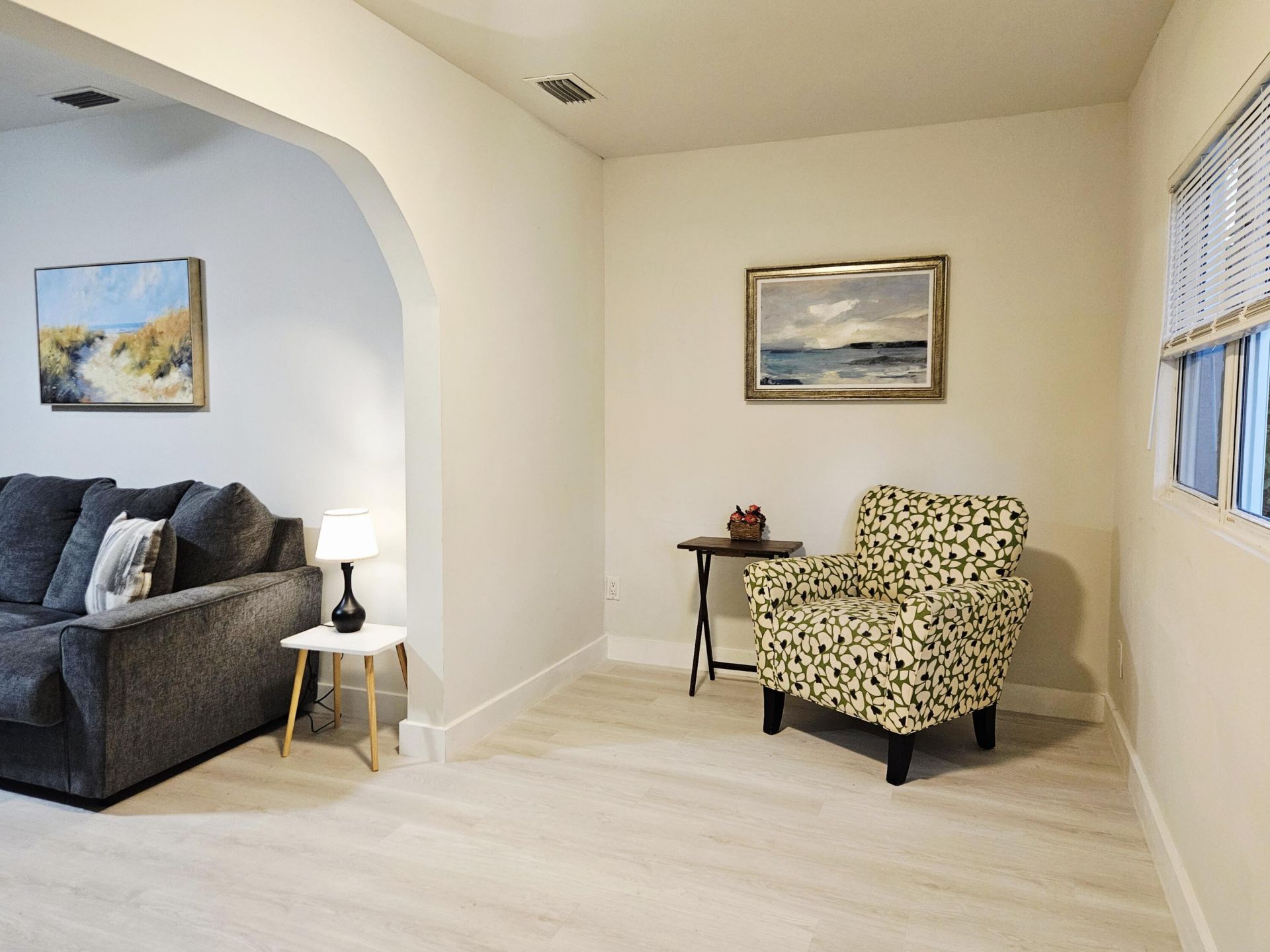 719 Briggs Street, West Palm Beach, FL 33405 Photo