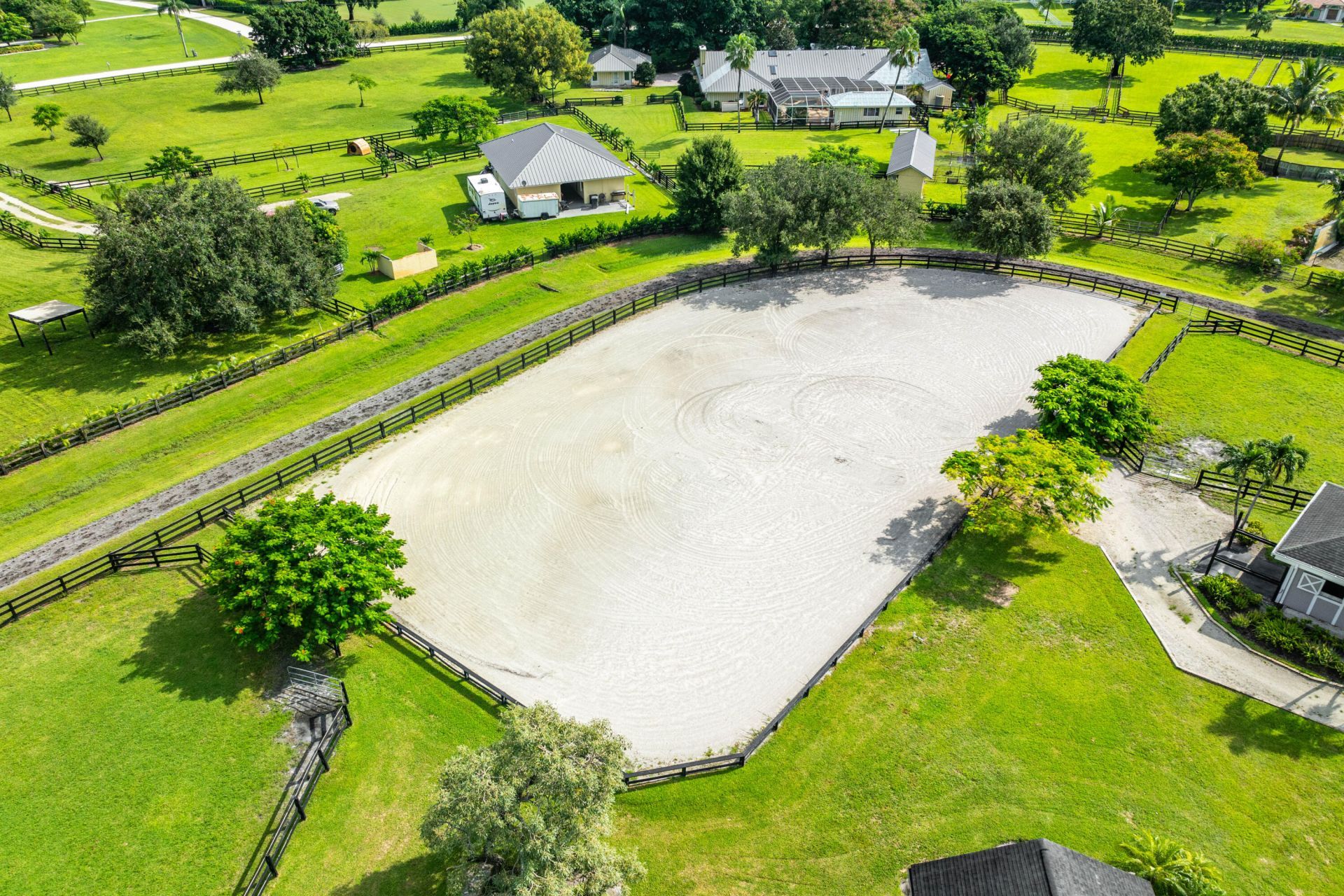 2080 Canter Way, Unit Barn, Wellington, FL 33414 Photo