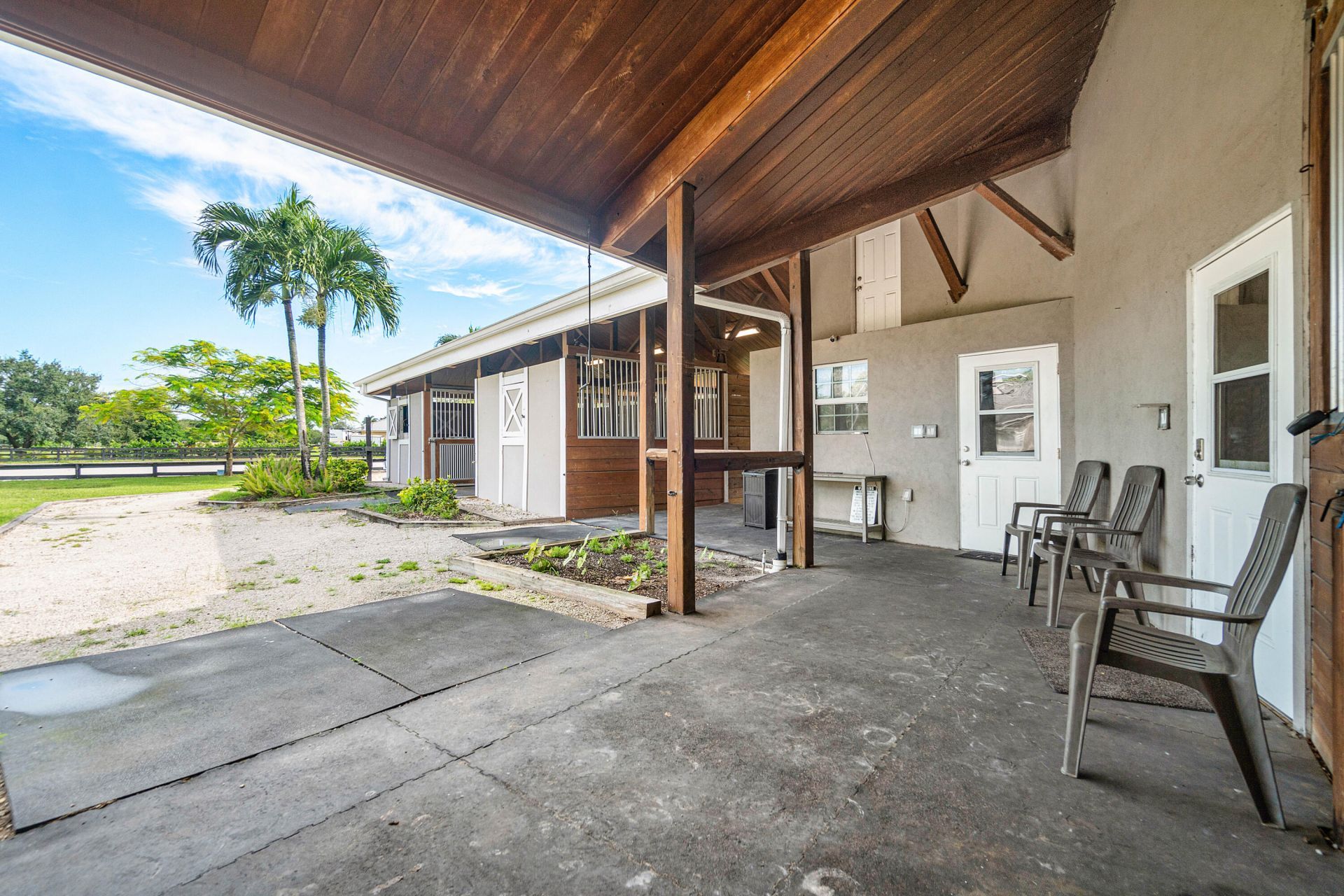 2080 Canter Way, Unit Barn, Wellington, FL 33414 Photo