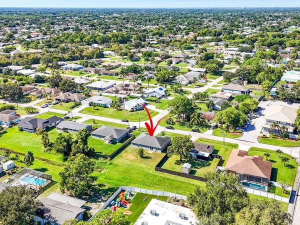 2333 SE Aneci Street, Port St. Lucie, FL 34984