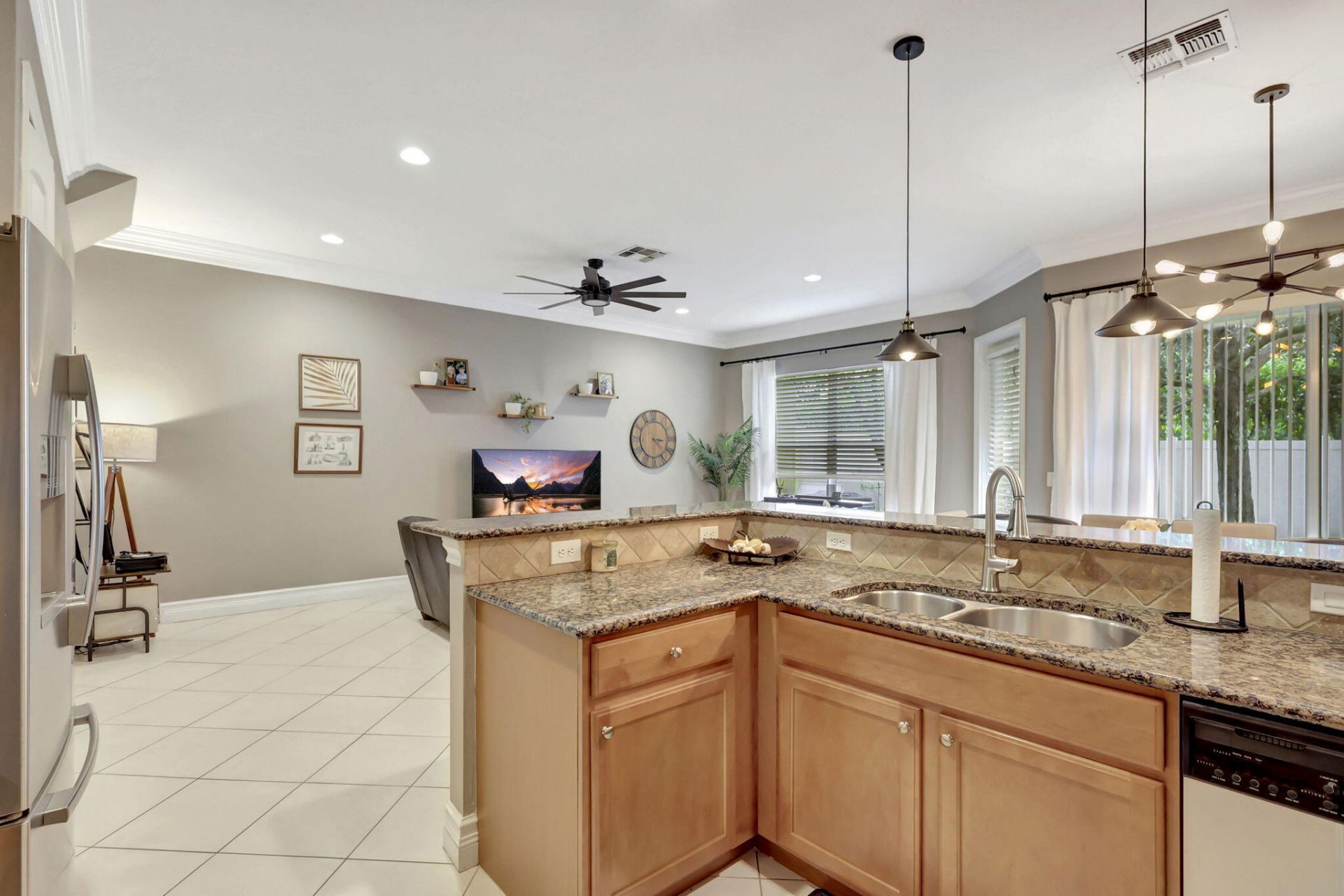 6099 NW Helmsdale Way, Port Saint Lucie, FL 34983 Photo