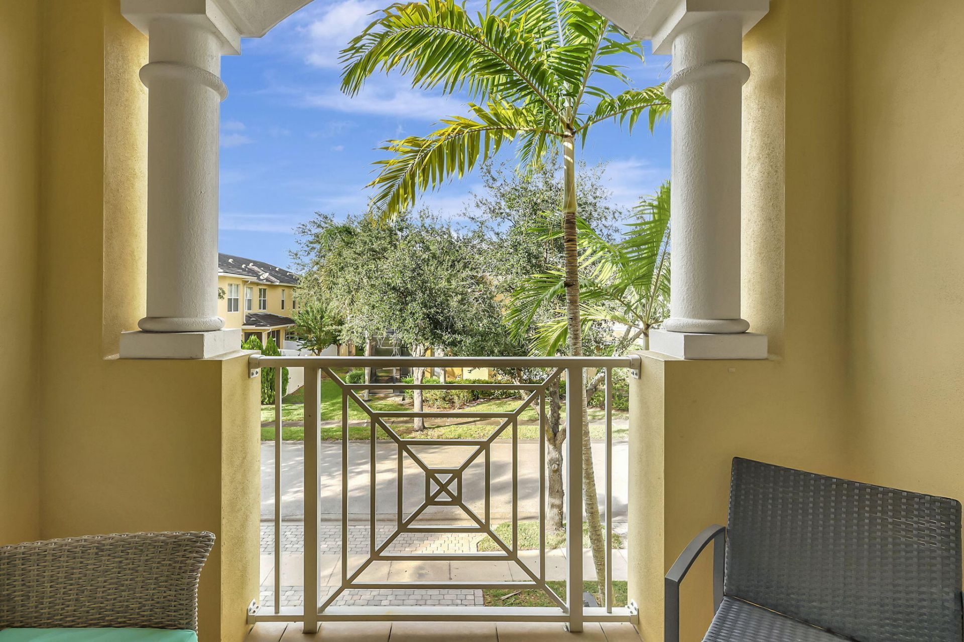 6099 NW Helmsdale Way, Port Saint Lucie, FL 34983 Photo