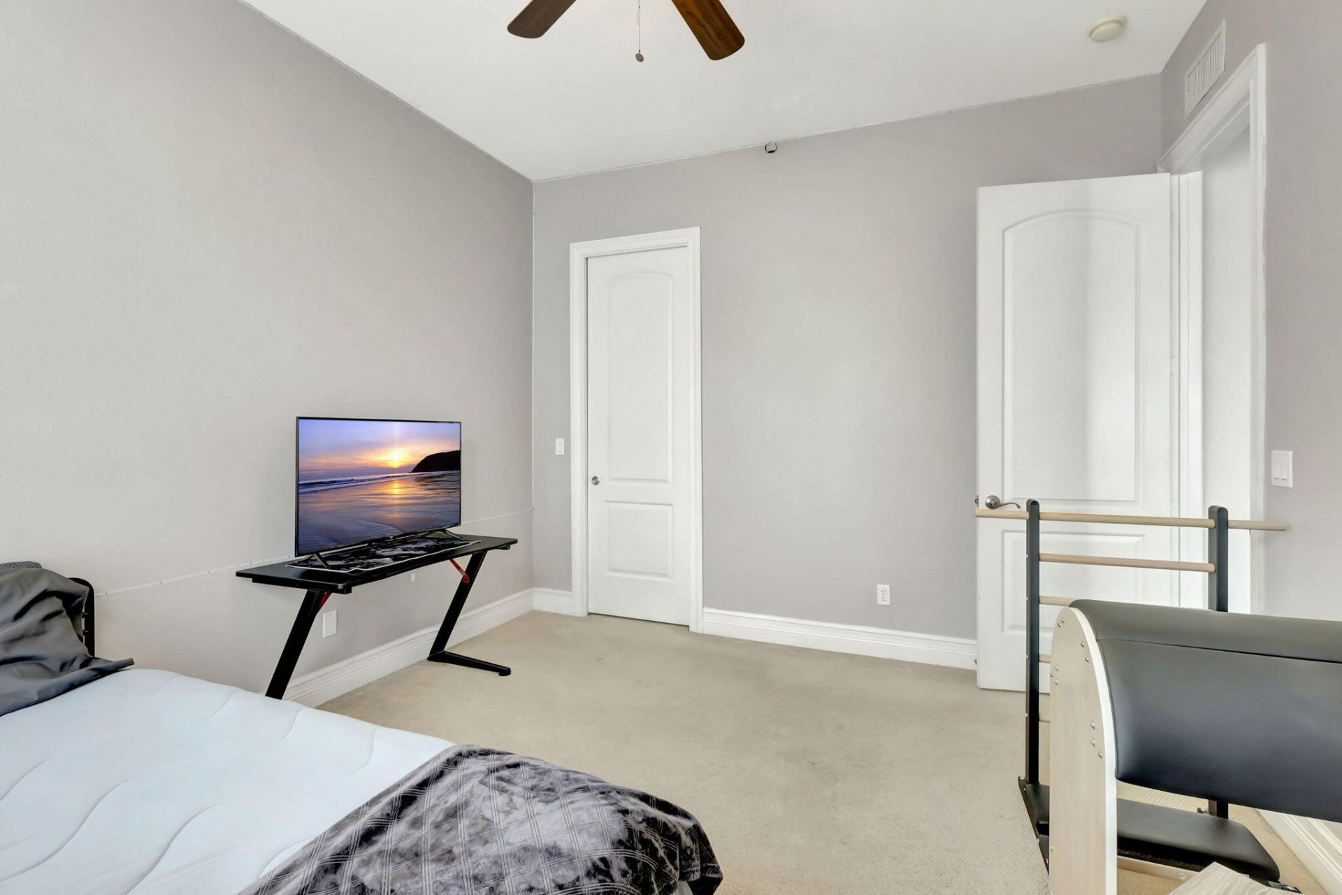 6099 NW Helmsdale Way, Port Saint Lucie, FL 34983 Photo