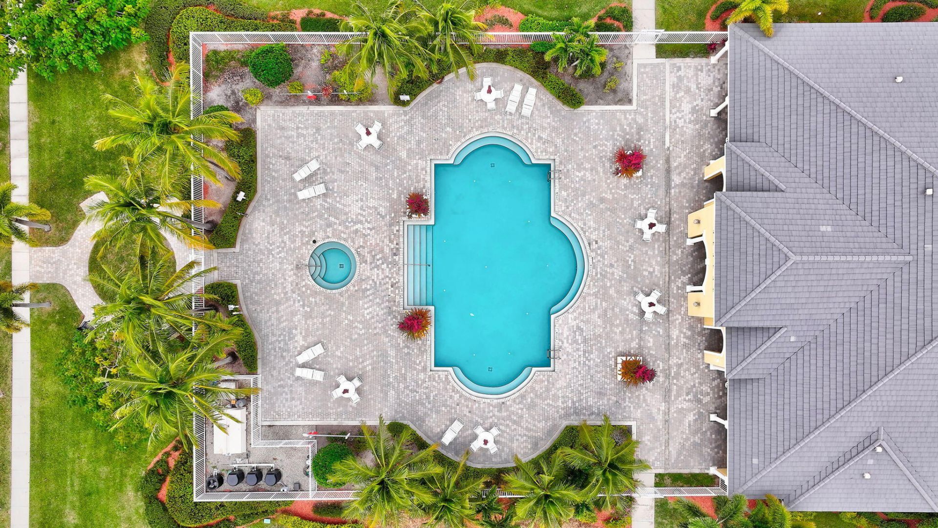 6099 NW Helmsdale Way, Port Saint Lucie, FL 34983 Photo