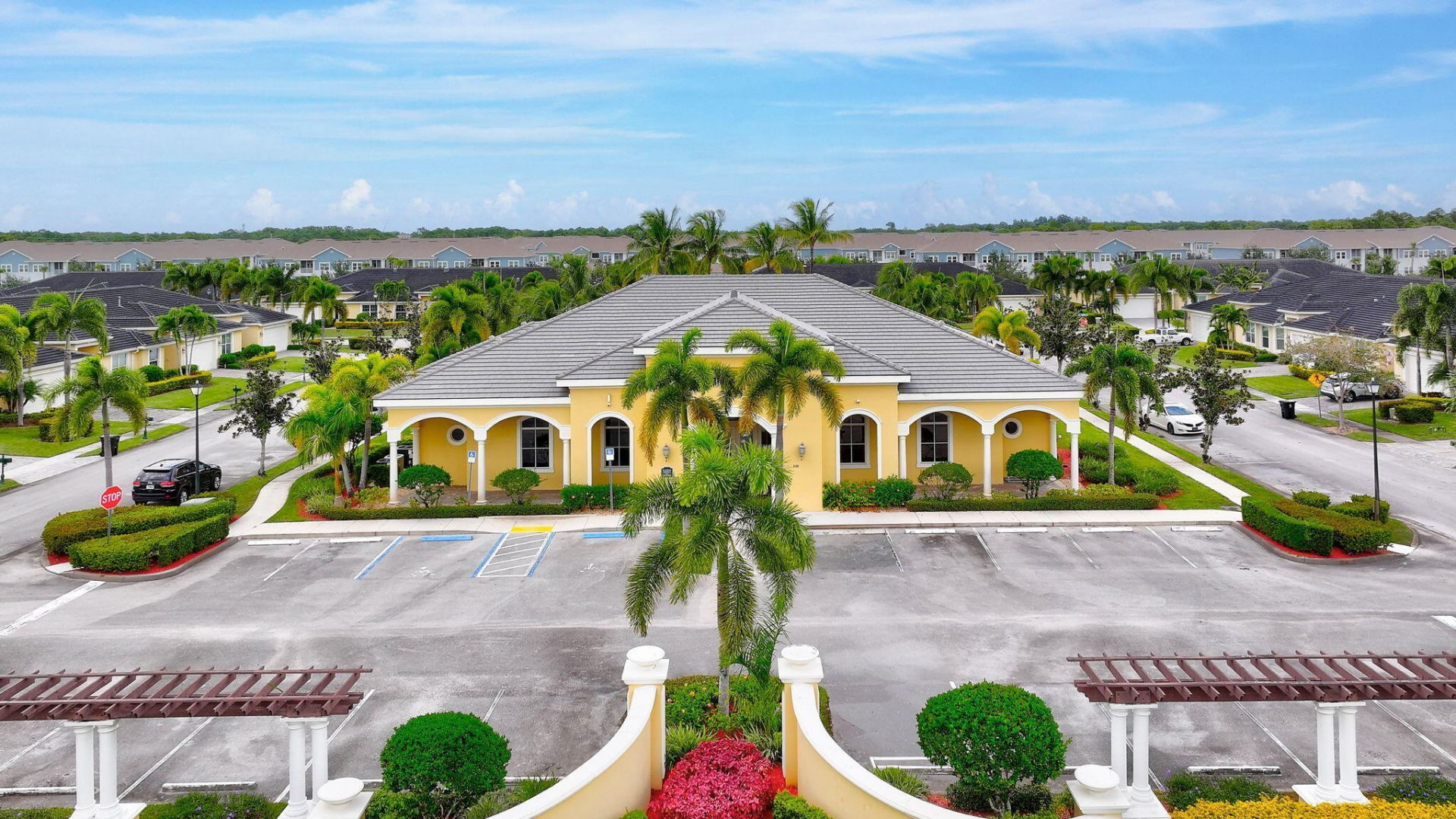 6099 NW Helmsdale Way, Port Saint Lucie, FL 34983 Photo