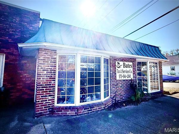 128 W Russell Street, Ironton, MO 63650