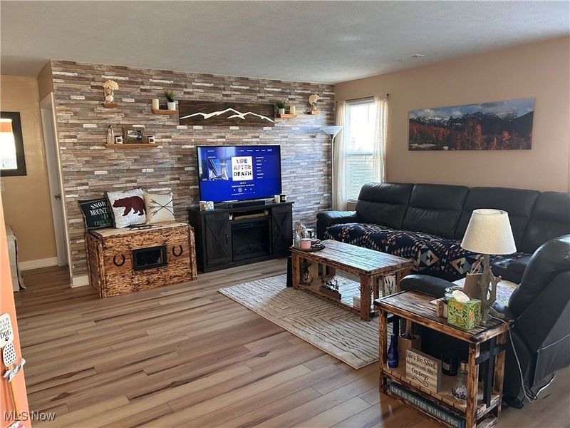 109 Beaver Creek Trail, Amherst, OH 44001 Photo 9