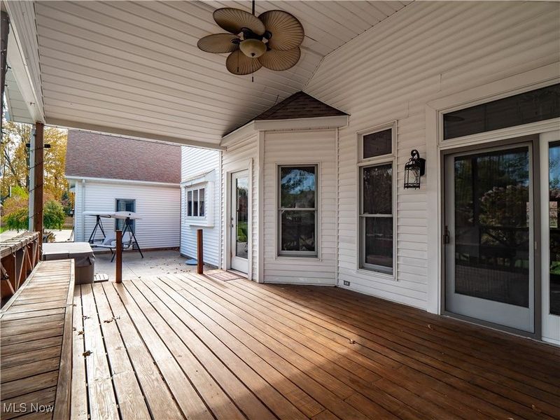 516 Appomattox Court, Lagrange, OH 44050 Photo 2