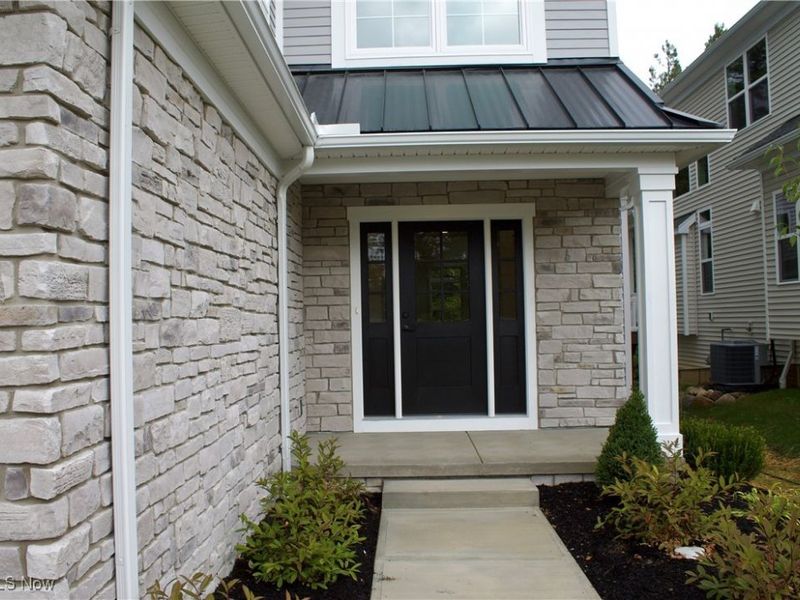 107 Town Centre Drive, Broadview Heights, OH 44147 Photo 4
