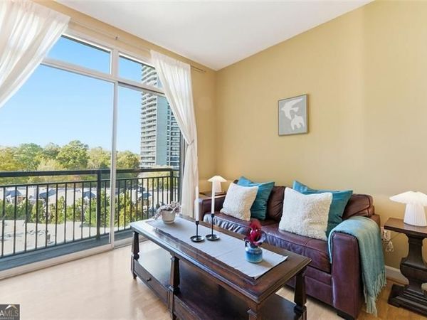 2626 PEACHTREE Road NW, Unit 1006, Atlanta, GA 30305