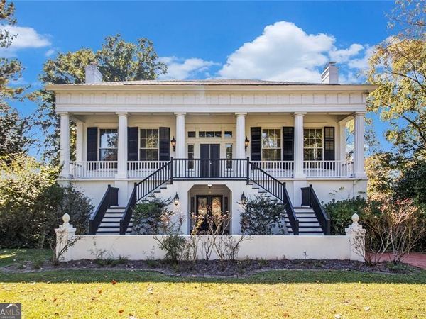 112 Hillcrest Road, West Point, GA 31833