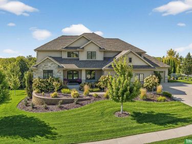 4918 S 235 Street, Elkhorn, NE 68022