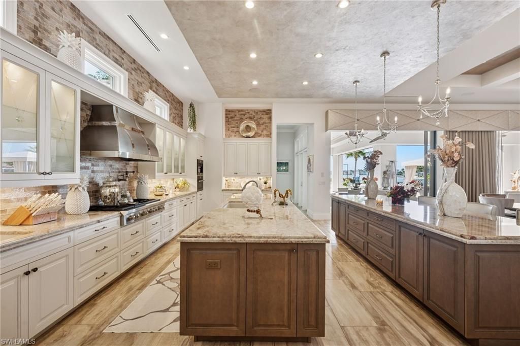 17406 Via Lugano Ct, Miromar Lakes, FL 33913 Photo