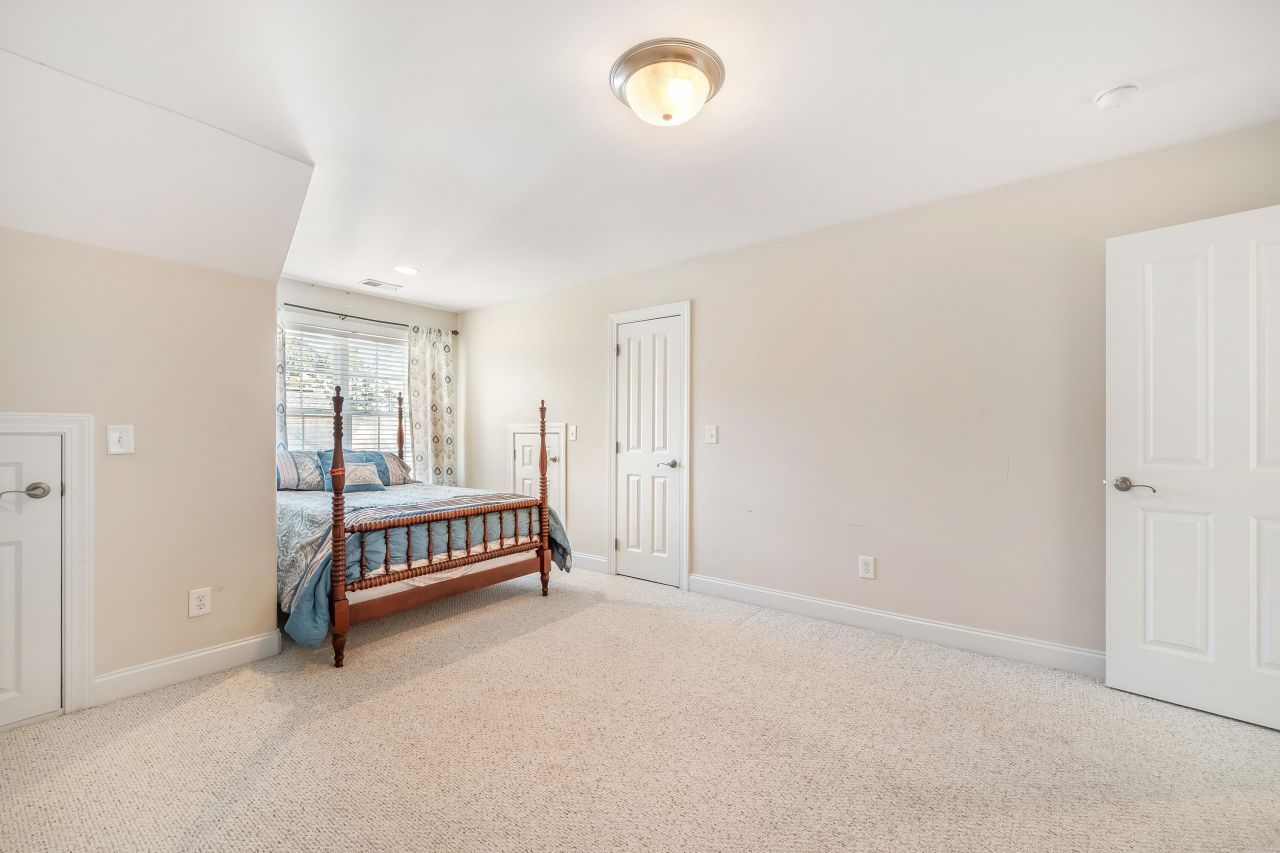 1005 Jervey Point Road Photo 33