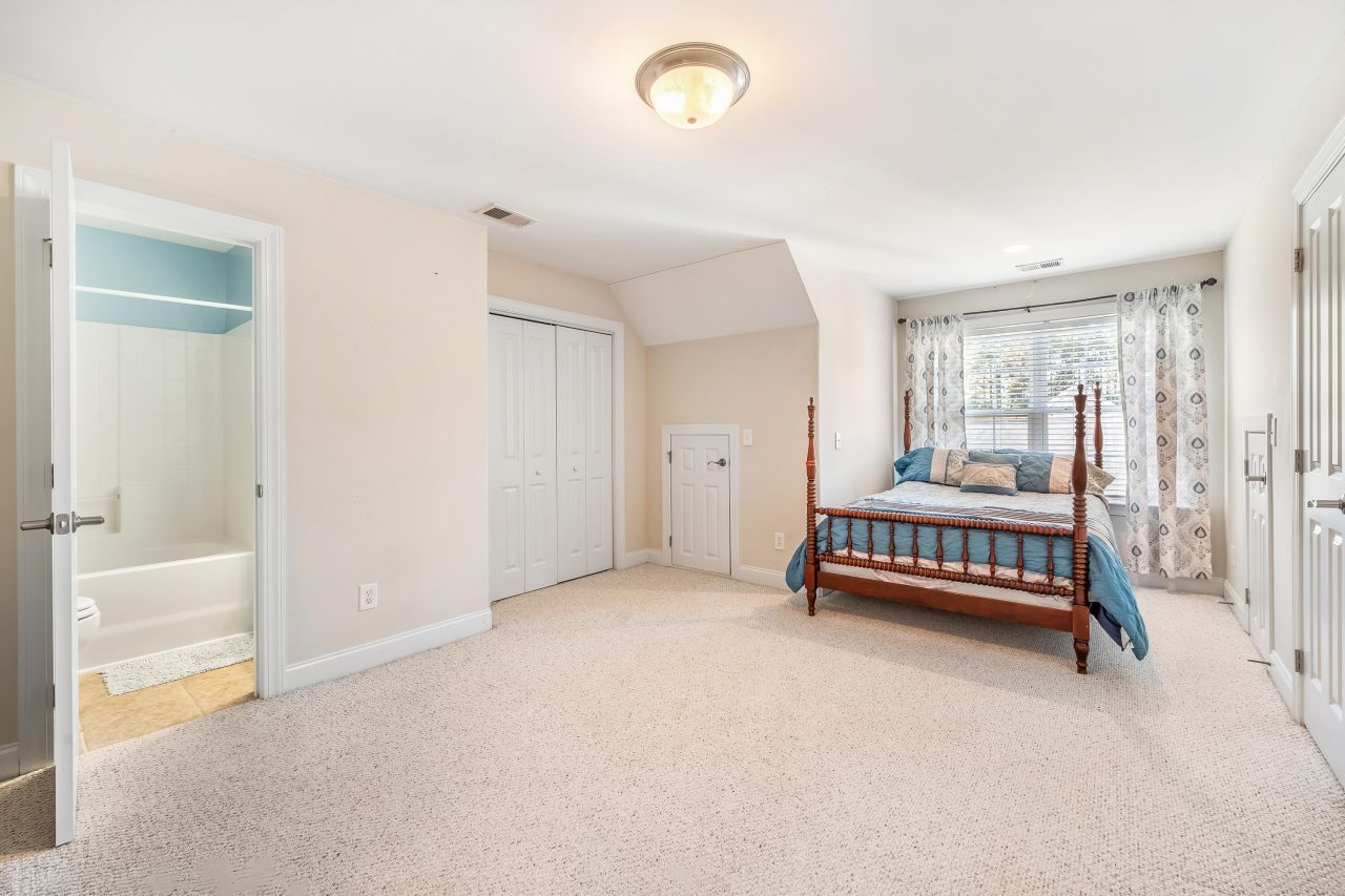 1005 Jervey Point Road Photo 34