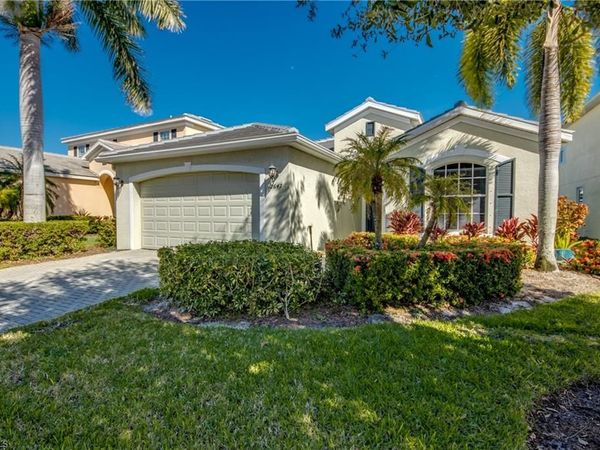 2647 Maraval CT, CAPE CORAL, FL 33991