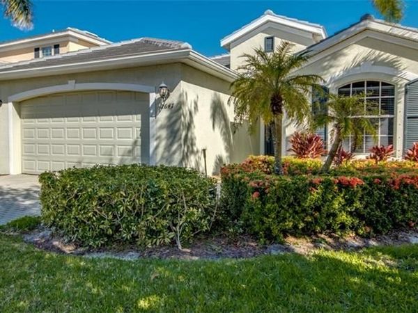 2647 Maraval CT, CAPE CORAL, FL 33991